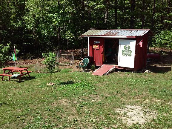 shed and pic nic area