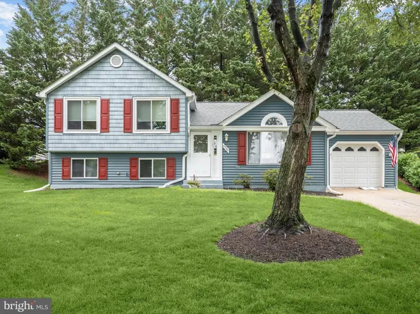 6250 Fairbourne Ct, Hanover, MD 21076