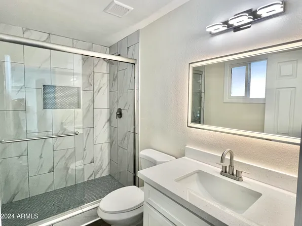 6126 W VERNON Avenue, Phoenix, AZ 85035