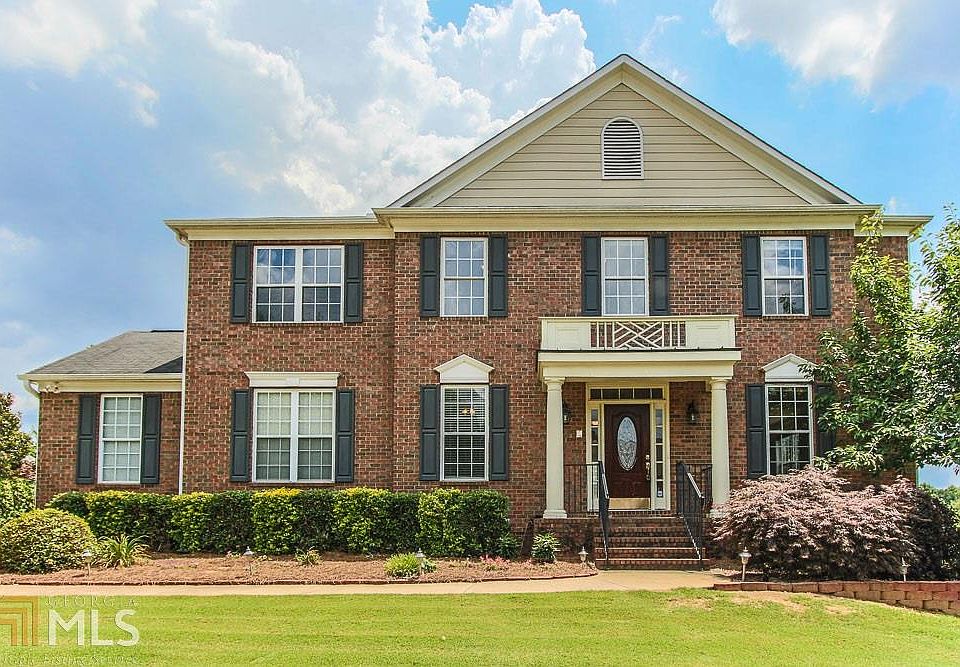 1st image of 127 Village Green Cir