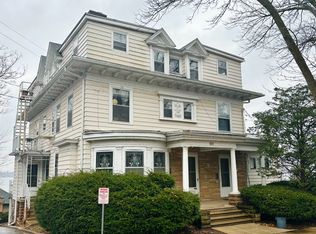 901 Spaight St #9, Madison, WI 53703