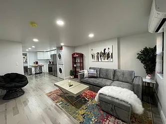 Rented by MOTION New York