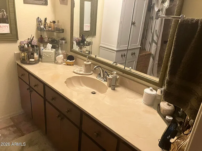 4143 E Crescent Ave — Photo 14