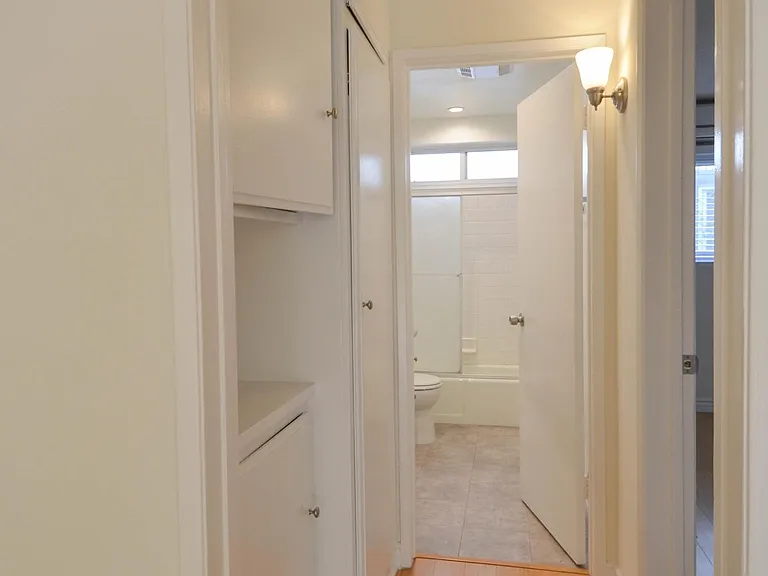 7607 Saint Bernard St #3 — Photo 17