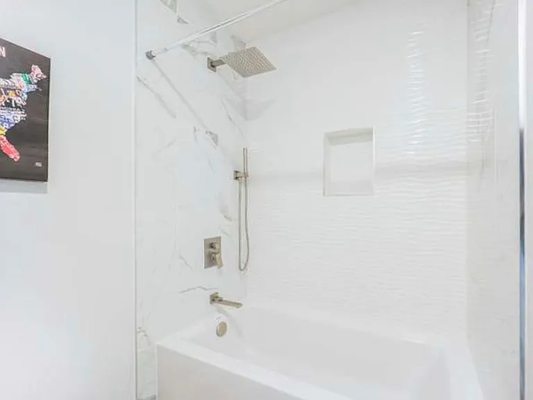 118 Lurene Dr — Photo 16
