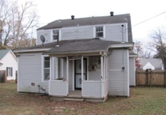 3rd image of 1016 Hearn St