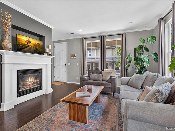 3rd image of 3444 Valentia Street