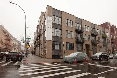 180 Scholes Street in Williamsburg