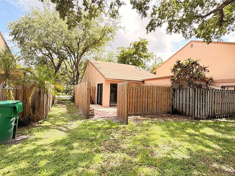 36 Chestnut Cir — Photo 21
