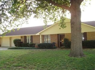 27 Rice Rd, Shawnee, OK 74804