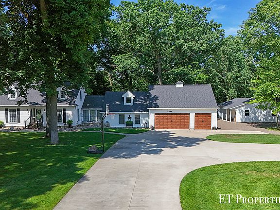2nd image of 6645 Checkerberry Ln NE