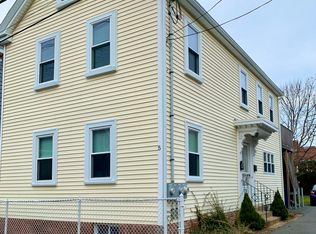 5 Becket St #2, Salem, MA 01970