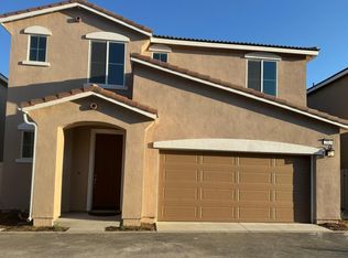 2013 Bergamot St, Redlands, CA 92374
