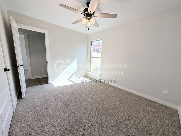 3220 Cottonwood Ave — Photo 13
