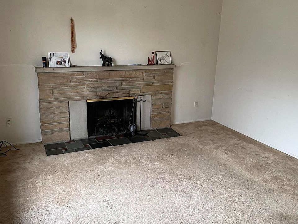 2nd image of 4816 Wainwright Ave
