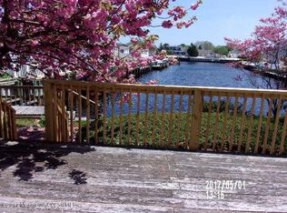 153 Rodman Dr, Manahawkin, NJ 08050