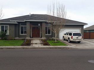 607 Saint Andrews Loop, Creswell, OR 97426