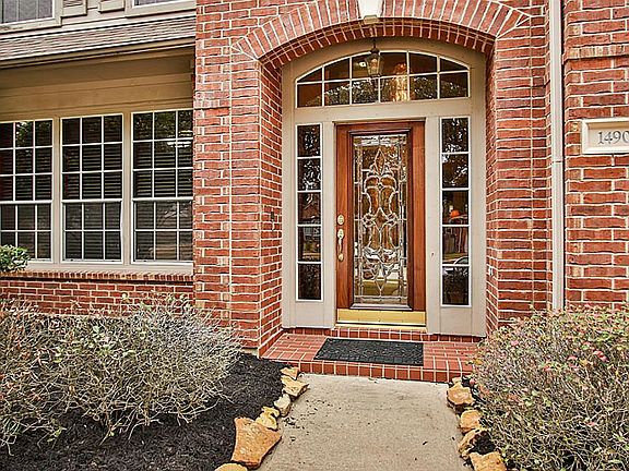 3rd image of 14906 Windmill Cove Ln