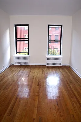 Rented by New York Residence | media 10