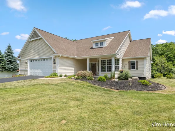 3750 Murray Lake Ave NE, Lowell, MI 49331
