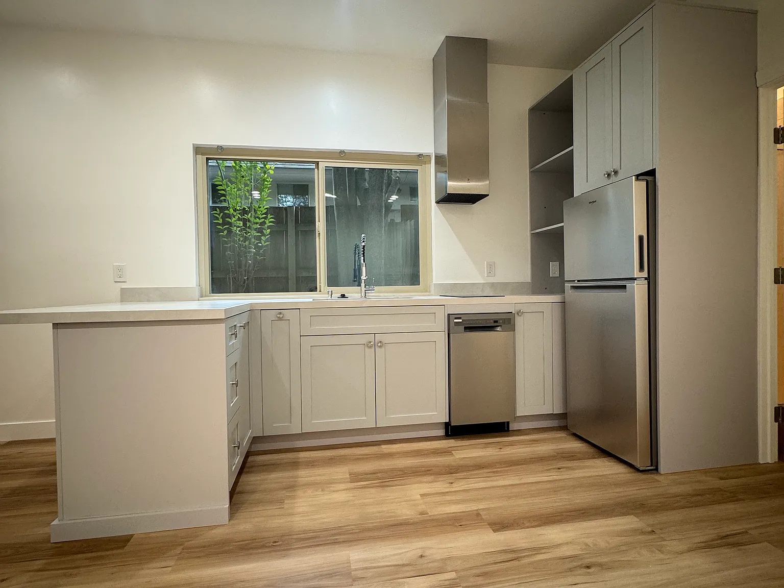 Studio, 268 sqft, $2,950 — Photo 4