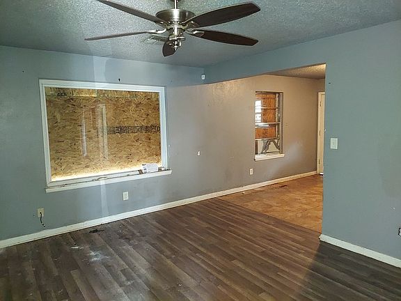 Living room kitchen dinning