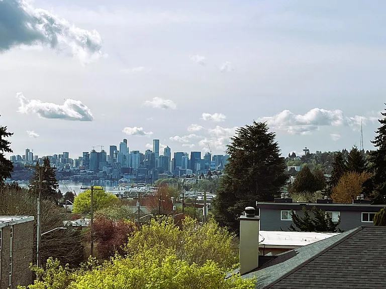 4313B Woodland Park Ave N — Photo 27