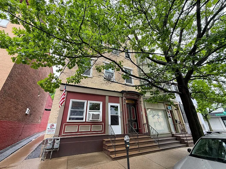 80 N 4th St #4 — Photo 2