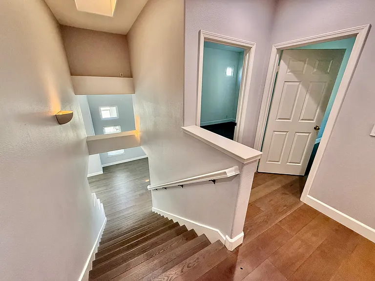 4238 Diavila Ave — Photo 30