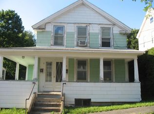 27 Hudson St, North Adams, MA 01247
