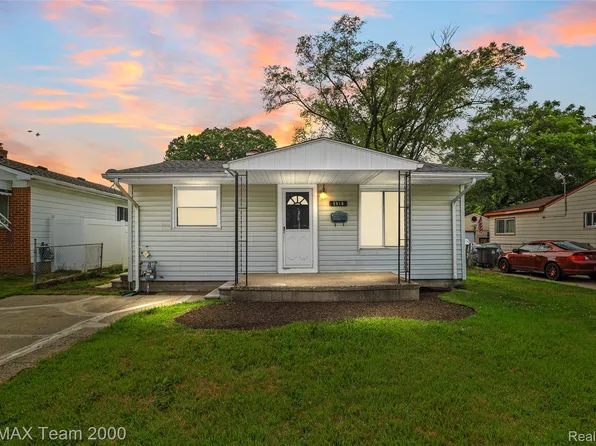 5916 Gulley St, Taylor, MI 48180