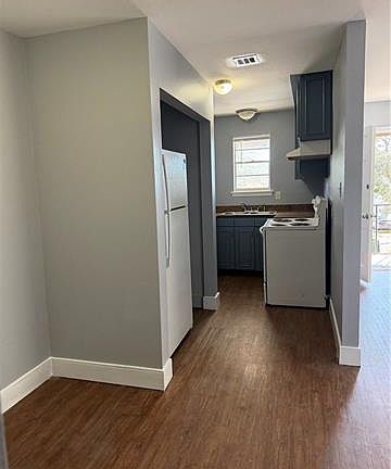 2nd image of 4509 Yale St APT C
