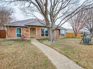 413 Creekside Dr, Richardson, TX 75081