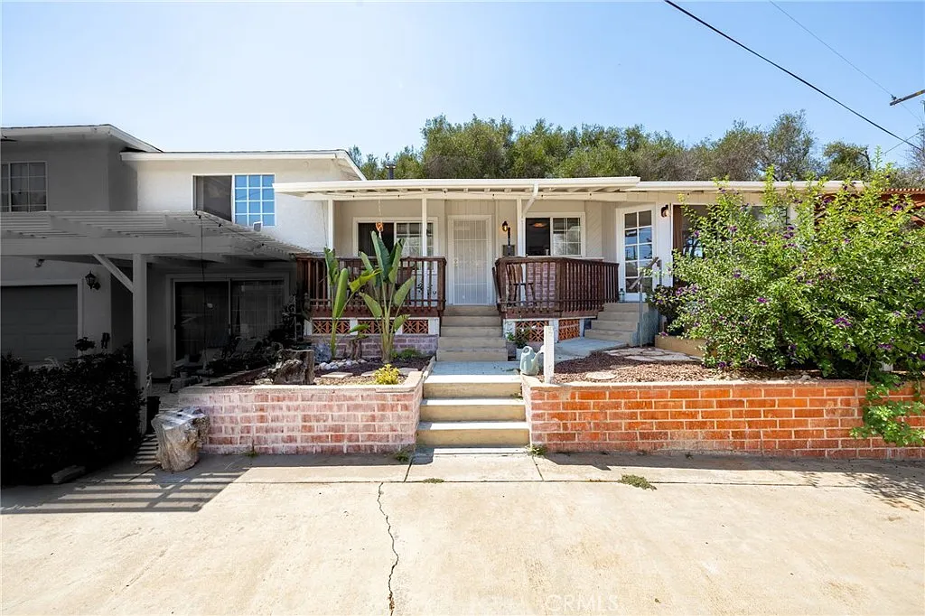 2 bed, 1.5 bath, 867 sqft, $3,195 — Photo 4