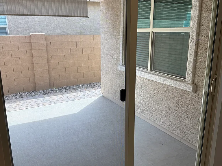 12329 W Wagon Wheel Dr — Photo 32