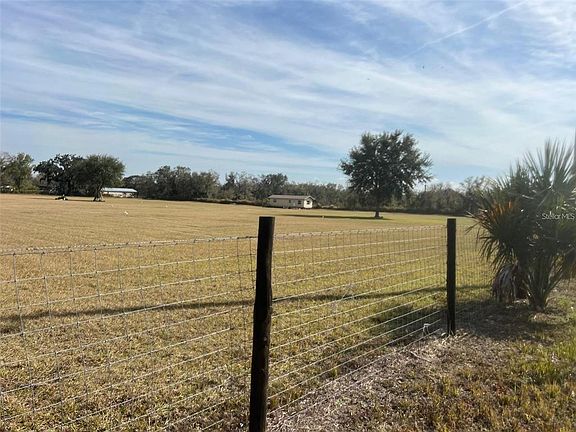 4th image of 0 Hart Rd