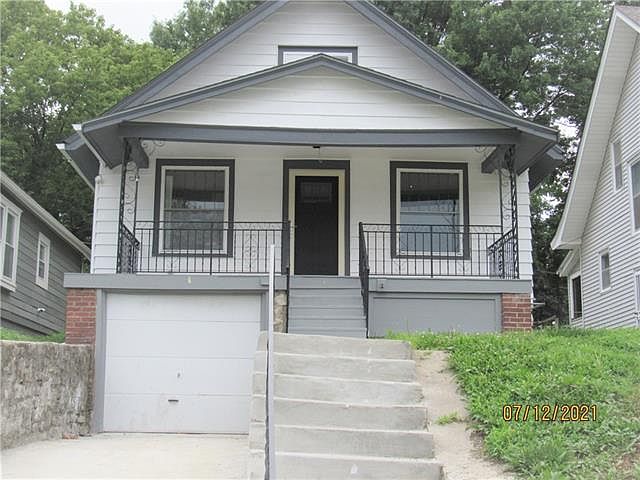 1st image of 324 N Denver Ave