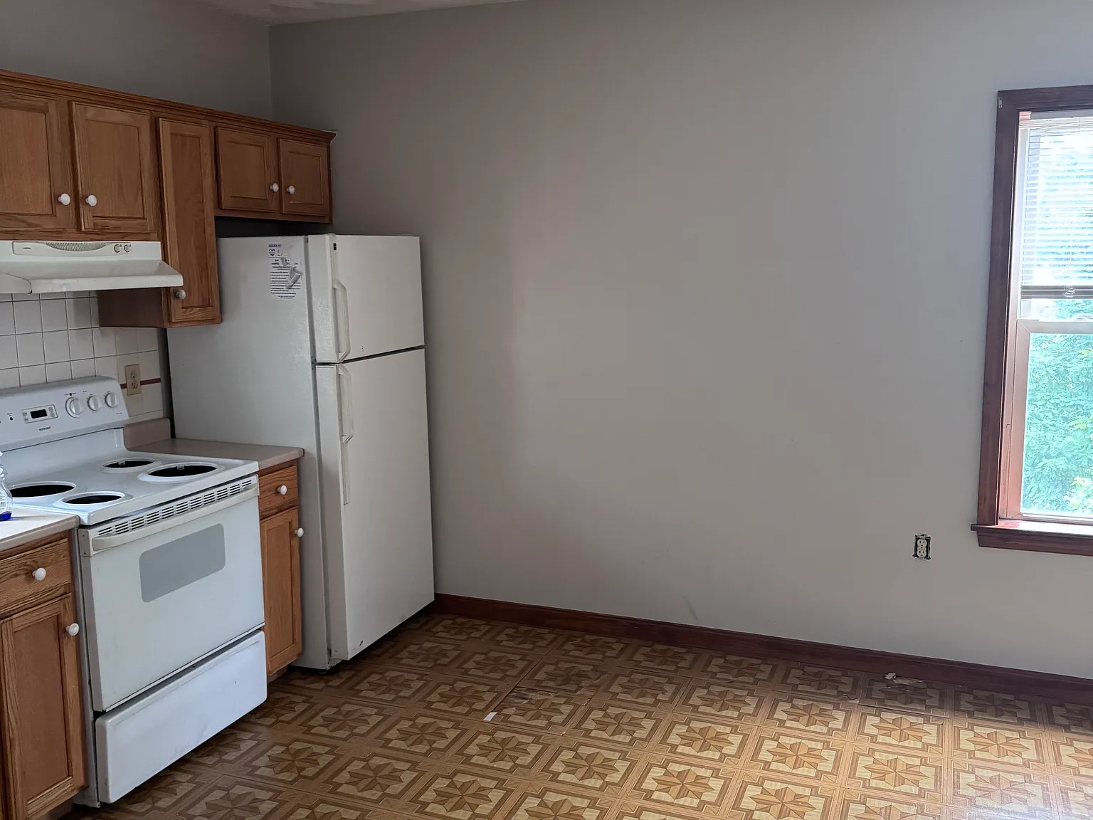 3 bed, 1200 sqft, $2,500 — Photo 1