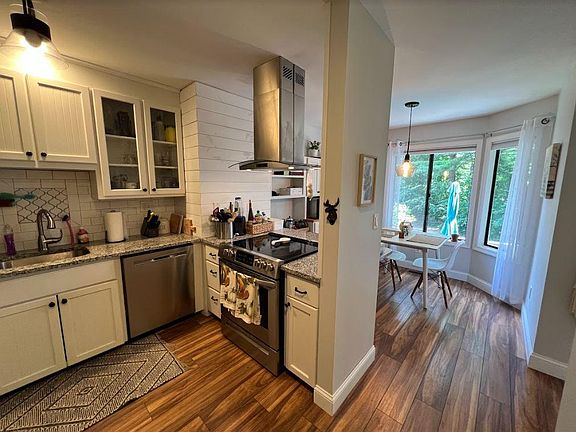 3rd image of 210 Treadwell St Unit 302