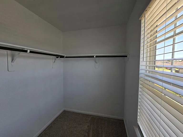 13703 Mariah Dr — Photo 21