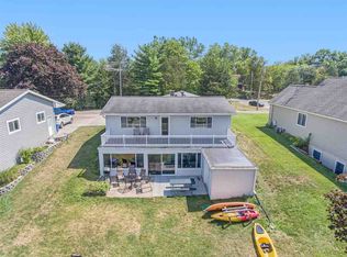 324 Riviera Dr, Brooklyn, MI 49230