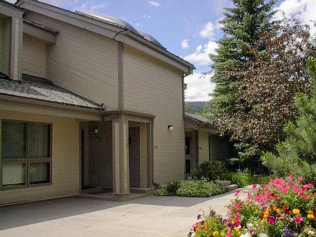 1st image of 1478 Deer Valley Dr N
