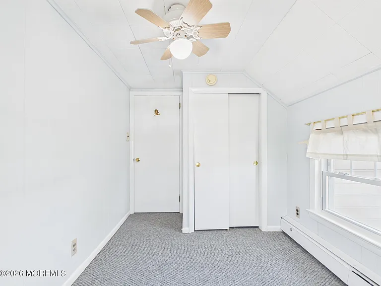 325 15th Ave — Photo 22