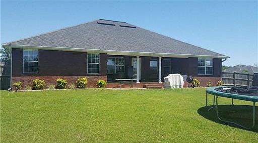 2nd image of 10177 Lake Forest Dr