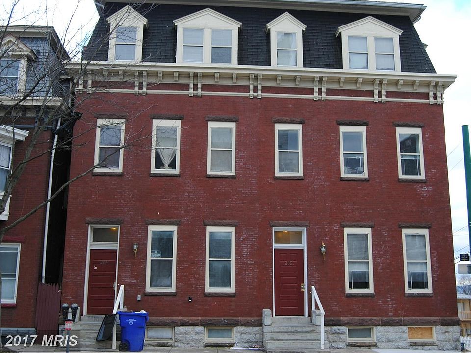 Exterior (Front)
