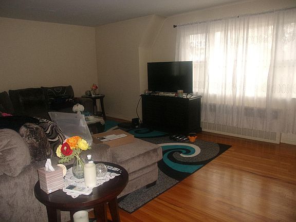 2nd image of 147-24 18th Ave