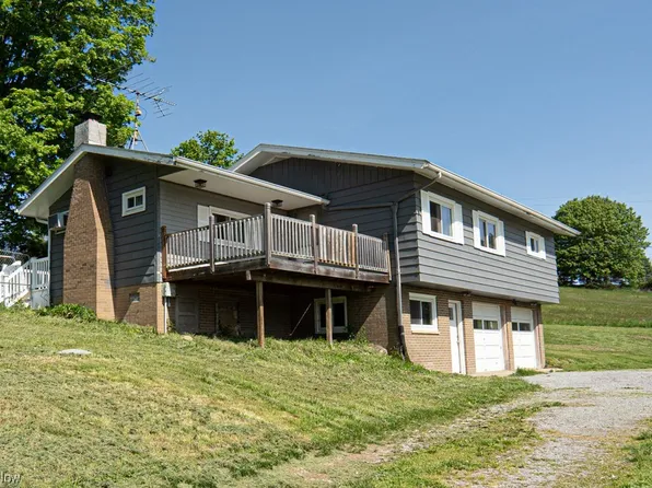 5067 Homeworth Rd, Homeworth, OH 44634