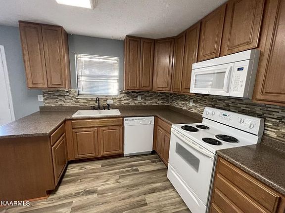 5th image of 1225 Debrex Dr