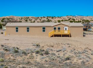 3 Los Amigos, Espanola, NM 87532
