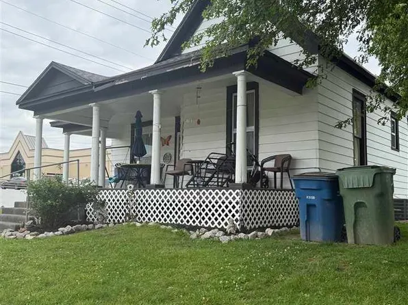 301 S Section St, Sullivan, IN 47882